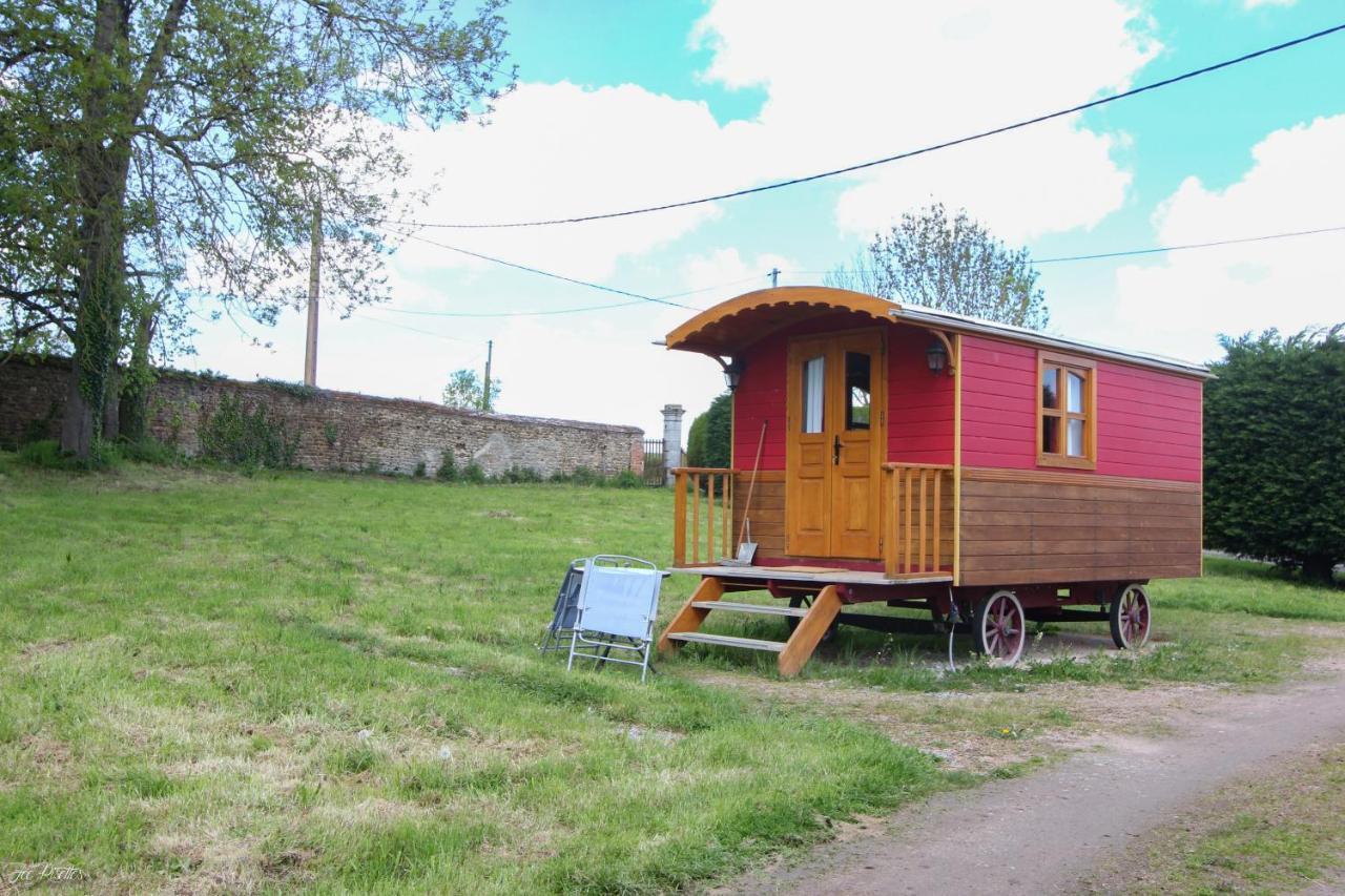 Domaine De La Couture Bed & Breakfast Evaux-les-Bains Exterior photo